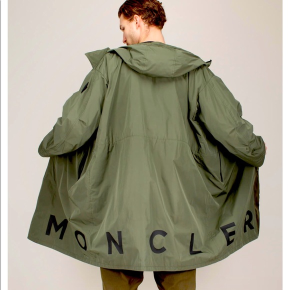 Moncler Other - MONCLER
Reversible Green & Black Coffre Coat